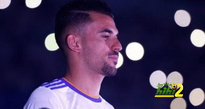 سيبايوس يقترب من تجديد عقده مع ريال مدريد