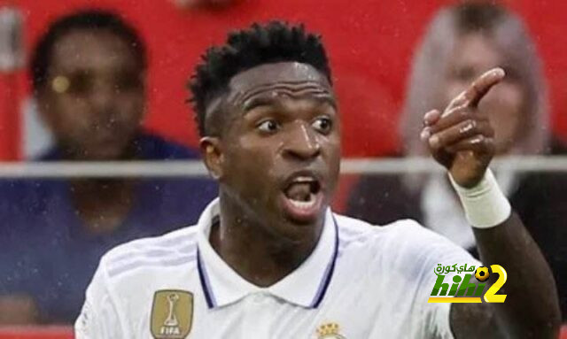لاعبو ريال مدريد يطالبون فينيسيوس بضبط النفس !