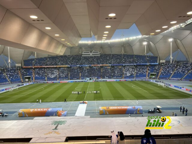 صور .. جمهور الهلال يملأ ملعب الملك فهد قبل نهائي أبطال أسيا