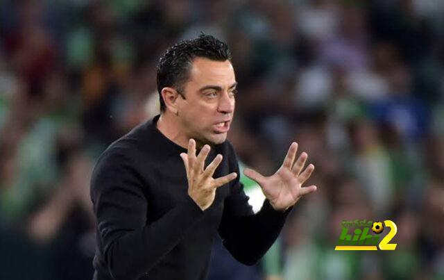 تقارير.. برشلونة يرصد اسمين جديدين بمركز الظهير الأيمن