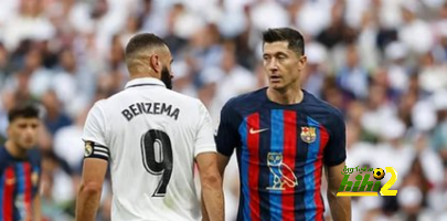 من هو المهاجم الوحيد في العالم حاليا الذي يتفوق على بنزيما ؟