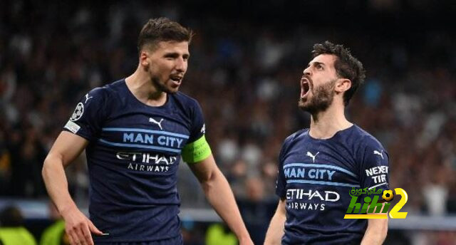 خط دفاع مانشستر سيتي أمام ريال مدريد