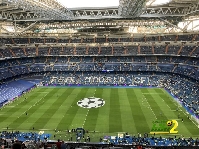 جمهور ريال مدريد يملأ ملعب السانتياجو برنابيو قبل موقعة السيتي