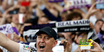 صور: تصرفات والد هالاند غير الأخلاقية تجاه جمهور ريال مدريد!
