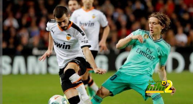 صحافة فالنسيا و الكيل بمكيالين مع ريال مدريد..!