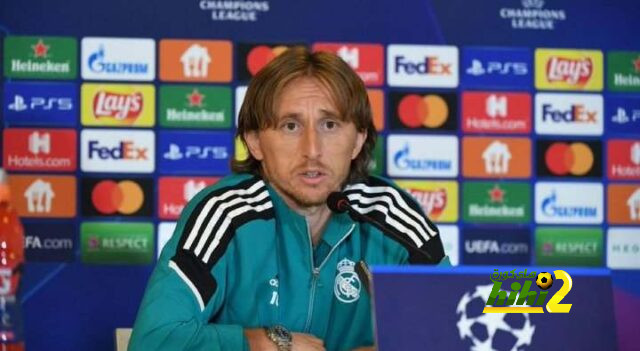 مودريتش يرافق أنشيلوتي في المؤتمر الصحفي لمباراة مانشستر سيتي