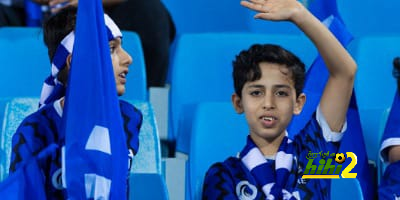 تواجد مميز لجماهير الهلال في ملعب الملز قبل مواجهة الاتحاد