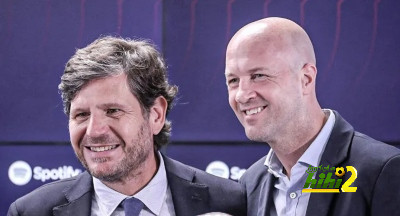 هل رحيل جوردي كرويف وراء رغبة أليماني في البقاء مع برشلونة؟