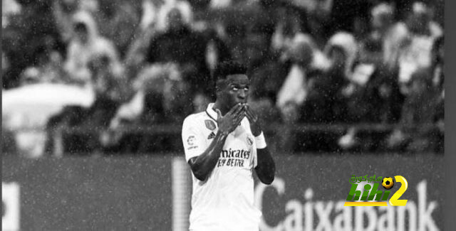 صورة .. لاعب مانشستر يونايتد لـ فينيسيوس: أنا معك دائما