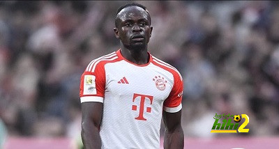 جاري نيفيل: مصدوم من عدم نجاح ماني مع البايرن
