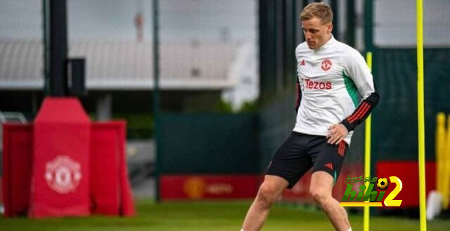 فان دي بيك يعود لتدريبات مانشستر يونايتد
