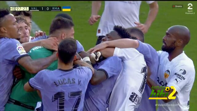 لاعب فالنسيا يوجه رسالة دعم لـ فينيسيوس