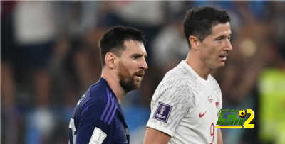 ليفاندوفسكي: عندما تفكر في برشلونة تقول ميسي