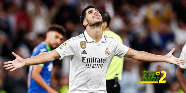 هل ينتقل أسينسيو لبرشلونة..؟!
