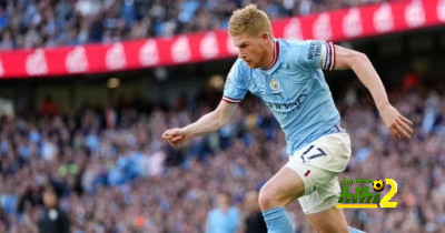 دي بروين أفضل صانع ألعاب في الدوري الإنجليزي الممتاز