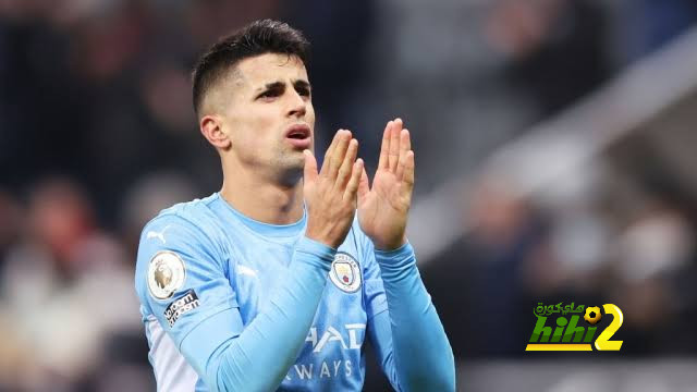 صفقة كانسيلو لبرشلونة معقدة لهذا السبب