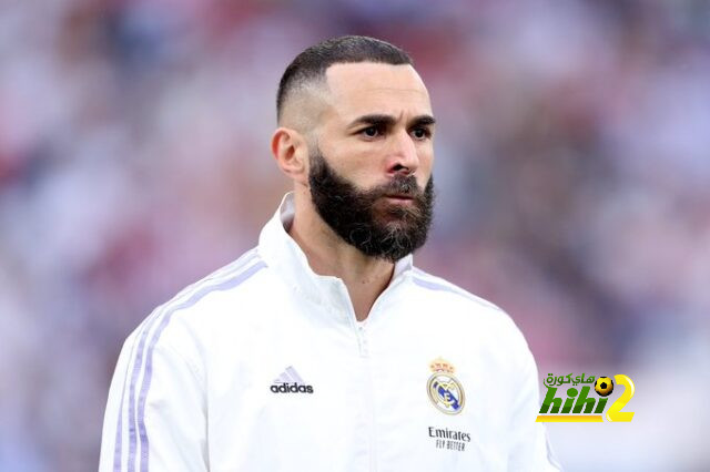 رومانو.. بنزيمة يفكر بجدية في الرحيل عن ريال مدريد