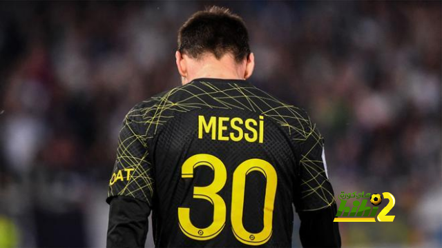 برشلونة لن يتنازل عن ميسي و يفضله على خماسي الفريق