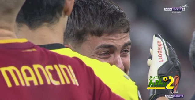 الحزن يخيم على لاعبي روما بعد خسارة لقب الدوري الأوروبي