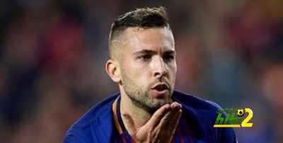 هل يرتدي ألبا قميص أتليتكو مدريد؟