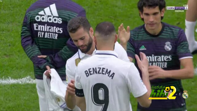 بنزيما ينزع شارة قيادة ريال مدريد لأخرة مرة!