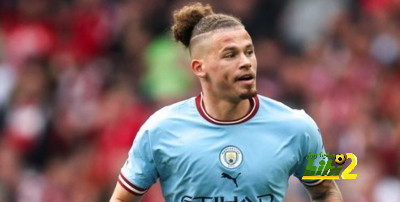 نيوكاسل يضع عينه على لاعب مانشستر سيتي