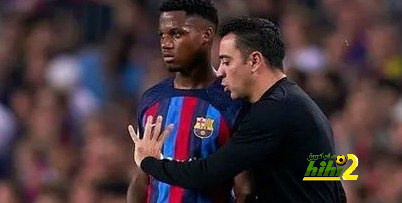 صفقة تبادلية مرتقبة بين برشلونة وأتلتيكو مدريد برباعية مينديز!