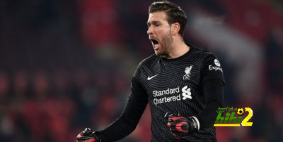 ليفربول يقترب من تجديد عقد حارسه أدريان