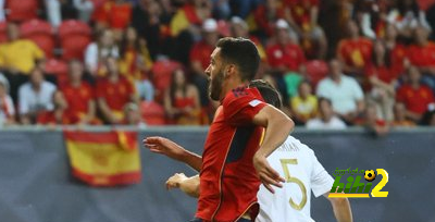 طلب مفاجئ إلى مدرب إسبانيا بعد مباراة إيطاليا!