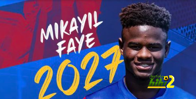 رسميًا : ميكائيل فاي لاعبًا لبرشلونة حتى 2027