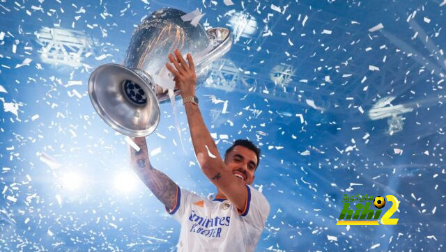 رسميًا.. ريال مدريد يجدد عقد سيبايوس