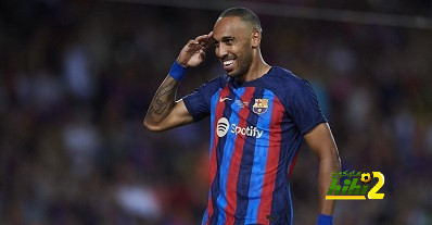 أوباميانج يغازل برشلونة بصورة مثيرة
