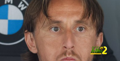من قال بأن مودريتش جدد عقده لكي يجلس فقط في دكة بدلاء الريال …؟!