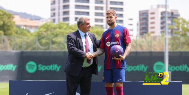 صور من تقديم انيغو مارتينيز لاعباً لبرشلونة