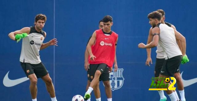 بيدري يشارك في تدريبات برشلونة كاملة بعد العودة من الإصابة