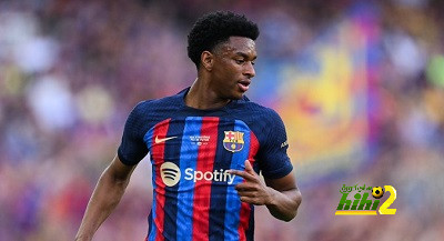 برشلونة يحسم مستقبل بالدي ويامال