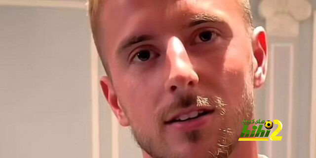 ماونت : احب مشاهدة مودريتش و تشافي و انييستا