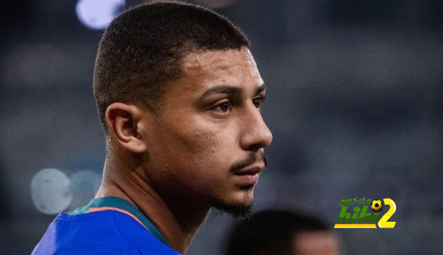 سبب دخول ليفربول في مفاوضات مع اندري لاعب فلومينسي