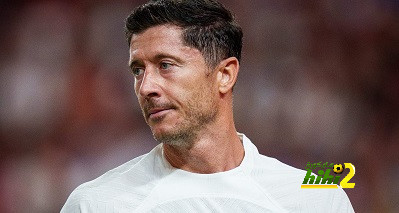 ليفاندوفسكي: التيكي تاكا لا تناسب فريق برشلونة الحالي