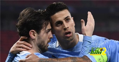 أول تحرك من برشلونة للتعاقد مع سيلفا وكانسيلو