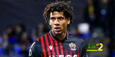 مانشستر يونايتد يضع عينه على بديل جديد لهاري ماجواير