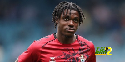 جيمي كاراجر يعلق على تأخر ليفربول في ضم روميو لافيا