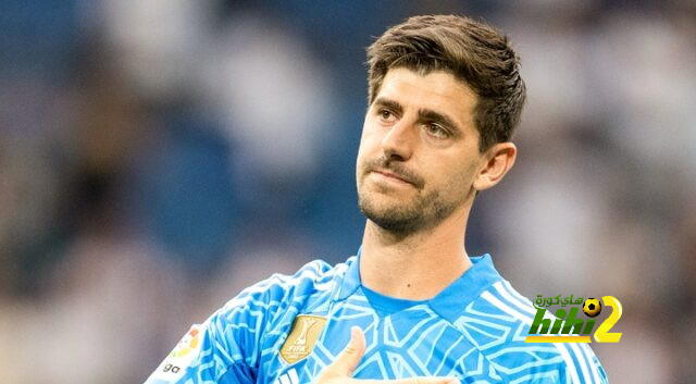ريال مدريد يدعم كورتوا بعد الإصابة