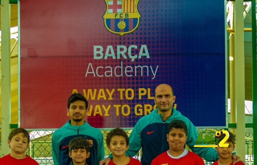برشلونة يُغلق أكاديميته في الرياض والسبب..!