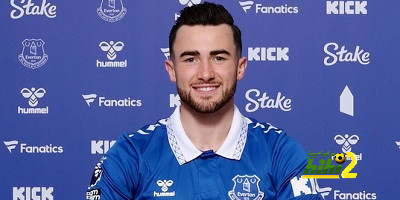 إيفرتون يضم لاعب ليدز يونايتد حتى نهاية الموسم