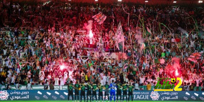 فيديو: جماهير الأهلي تزين مدرجات ملعب الخليج