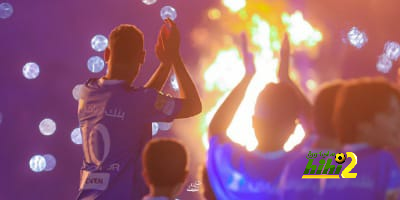 الإعلام البرازيلي يتغنى بحفل تقديم نيمار في الهلال السعودي