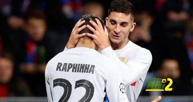 تشيلسي يستهدف ثنائي برشلونة