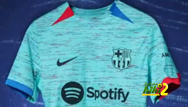 برشلونة يرتدي القميص الثالث أمام أوساسونا