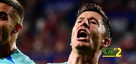 أرقام ليفاندوفسكي مع برشلونة